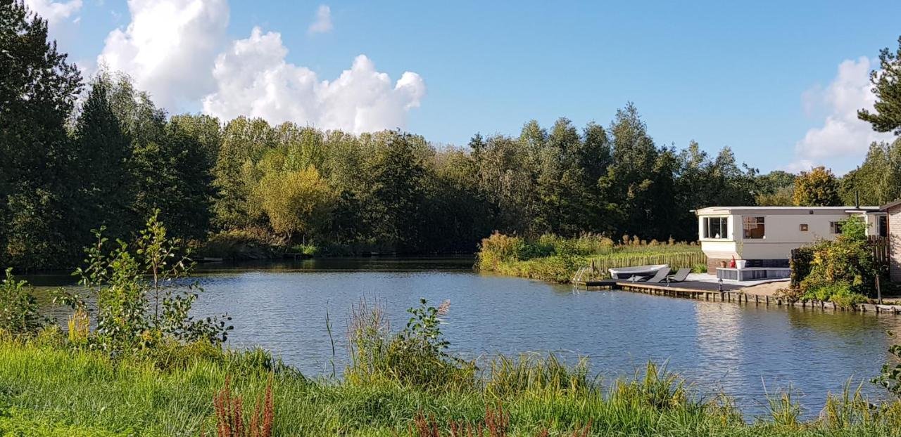 Carafun Aan Het Water Ooltgensplaat Villa Eksteriør billede
